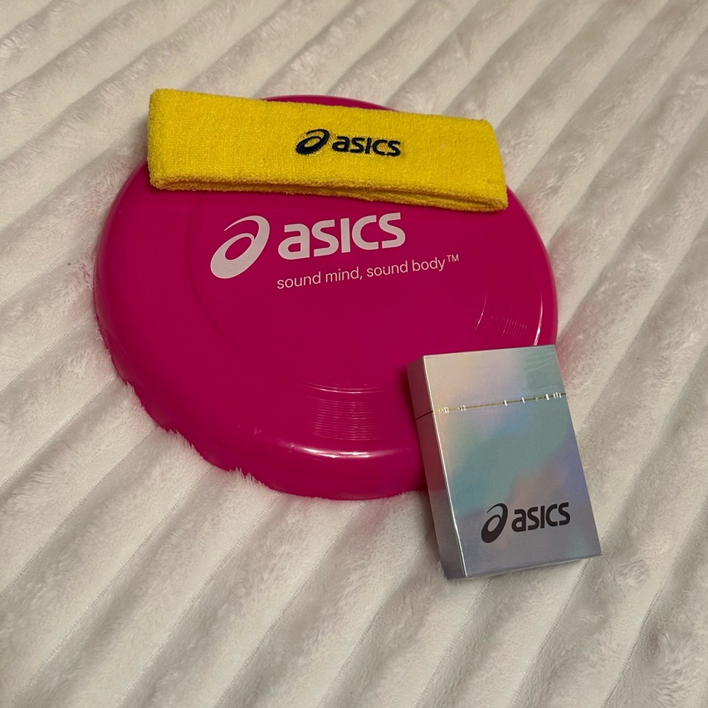 Asics Pink Disc with Yellow Headband, playing cards SET
